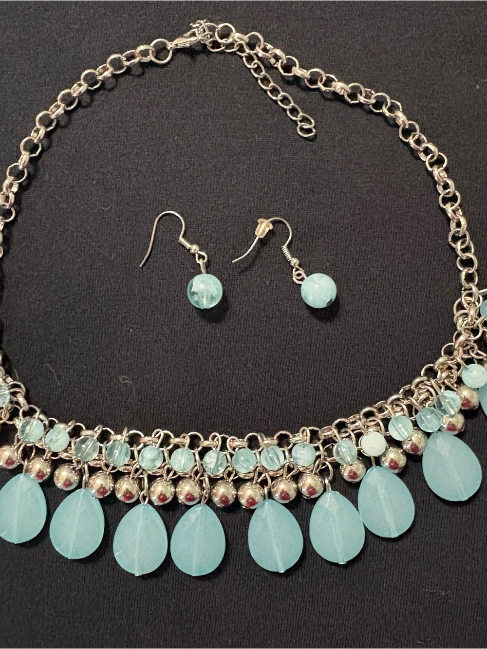 Light Aqua Teardrop Beaded Necklace & Earring Set